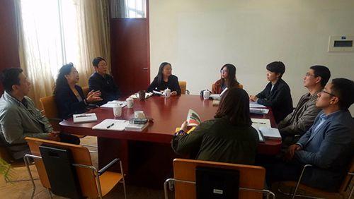 中國僑網(wǎng)座談現(xiàn)場