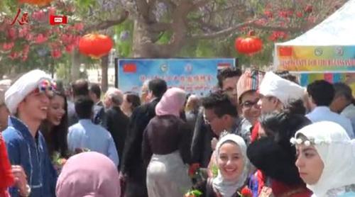 中國僑網(wǎng)校園招聘會現(xiàn)場