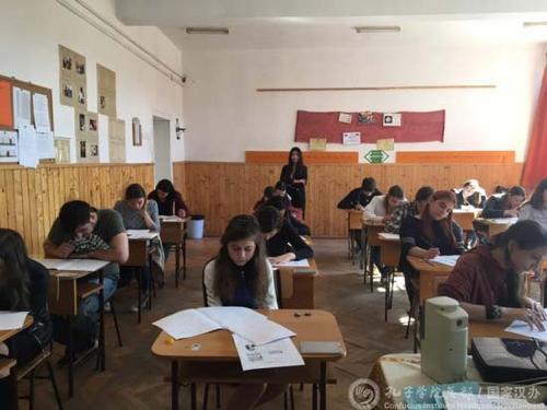 中國(guó)僑網(wǎng)HSK一級(jí)考試現(xiàn)場(chǎng)