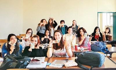 中國僑網(wǎng)葡萄牙里斯本大學孔子學院的學生們