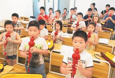 中國僑網(wǎng)巴塞羅那孔子文化學(xué)校課堂現(xiàn)場