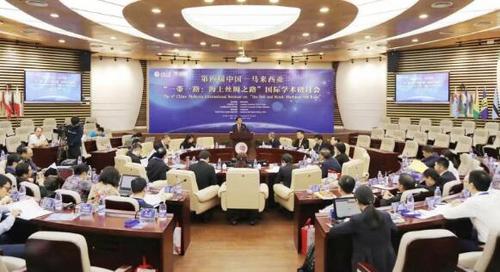 中國僑網(wǎng)研討會現(xiàn)場(華僑大學(xué)/侯斌斌 攝)