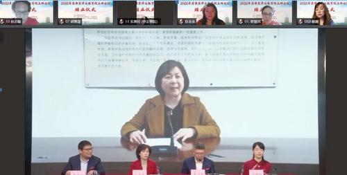 中國僑網(wǎng)福建省僑辦二級巡視員張志英參加結(jié)業(yè)式并講話