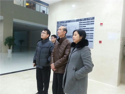 中國僑網(wǎng)參觀城南科教城智慧谷
