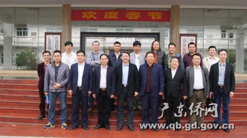 中國(guó)僑網(wǎng)重慶市湛江商會(huì)到奮勇華僑農(nóng)場(chǎng)考察重慶市湛江商會(huì)到奮勇華僑農(nóng)場(chǎng)考察。