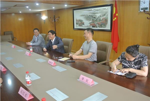 中國(guó)僑網(wǎng)王主任會(huì)見李建平一行