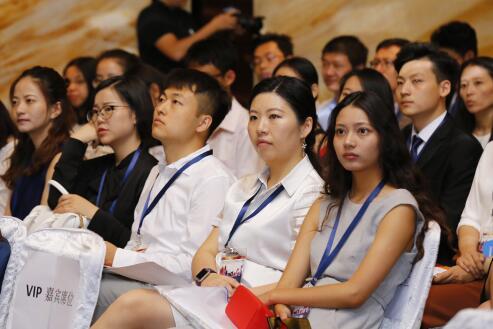 中國(guó)僑網(wǎng)論壇現(xiàn)場(chǎng)