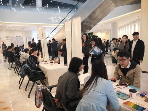 中國(guó)僑網(wǎng)(圖片來(lái)源:浙江省僑聯(lián)網(wǎng)站)