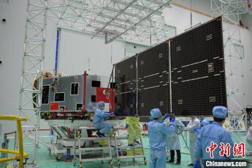 中國(guó)僑網(wǎng)“天問一號(hào)”研制過程(資料圖) 中國(guó)航天科技集團(tuán)八院 供圖