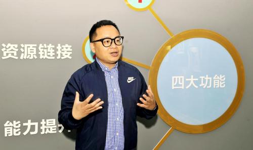 中國僑網(wǎng)受訪者供圖