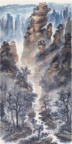 中國僑網(wǎng)溪山踏青(68cm*138cm 紙本設(shè)色)-嚴(yán)鶴麟(中國澳門)-2012