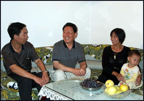 �c������D