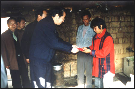 �c(di��n)������D