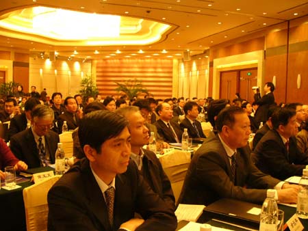 �c������D