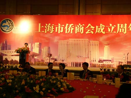 �c(di��n)������D