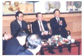 zhenjiang3.jpg (9473 bytes)