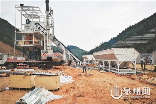 中國(guó)僑網(wǎng)興泉鐵路德化段正扎實(shí)推進(jìn)相關(guān)工作 (陳曉東 謝檔良 攝)