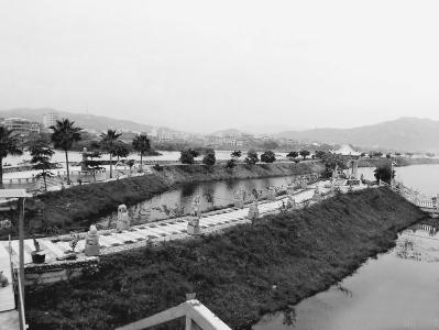 中國(guó)僑網(wǎng)美麗的“小西湖”