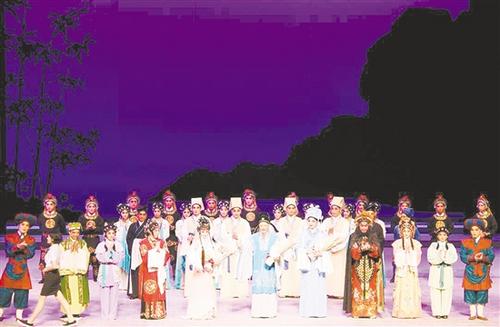 中國僑網(wǎng)《搜書院》劇照。 李雨溪 攝