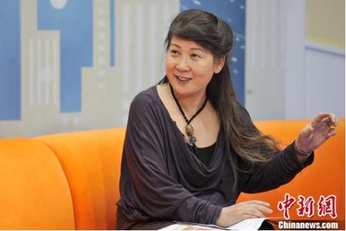 中國僑網(wǎng)中國銀河證券公司前首席經(jīng)濟(jì)學(xué)家左小蕾(資料圖)。 張龍?jiān)?攝