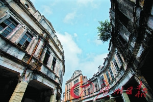 臺(tái)山大江鎮(zhèn)大江墟的騎樓保持原來(lái)的風(fēng)格