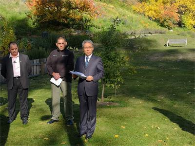 中國僑網(wǎng)汪志堅致辭。(中國駐新西蘭克萊斯特徹奇總領(lǐng)館)