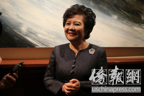 裘援平接受采訪。(陸杰夫