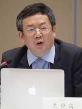 龍登高：清華大學(xué)教授、華商研究中心主任