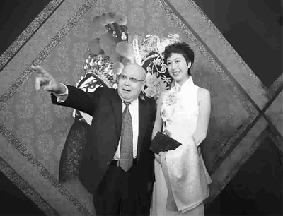 主演尚長(zhǎng)榮、史依弘