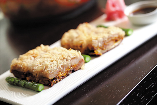 中國(guó)僑網(wǎng)荔茸香酥鴨