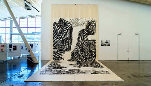 中國僑網(wǎng)田海穌作品《血脈山河》