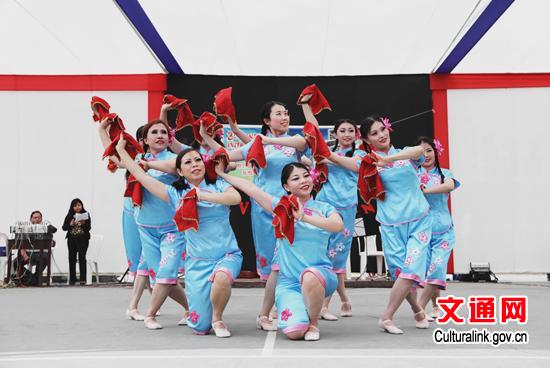 一支《好日子》將舞蹈節(jié)氣氛推向高潮