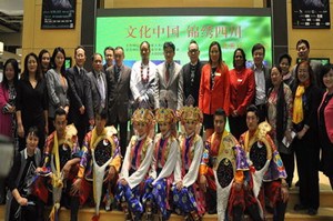 嘉賓與代表團合影