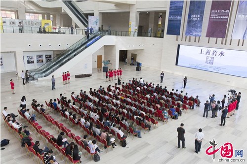 “上善若水”——第二屆中日篆刻藝術(shù)展于2015年11月20日上午在廣西美術(shù)館館隆重開(kāi)幕。