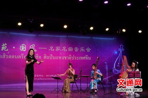 演出現(xiàn)場(chǎng)