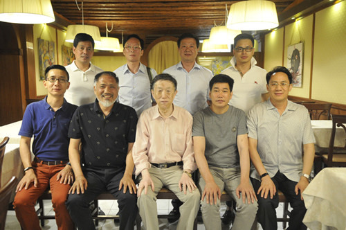 全體合影(法國《歐洲時報》)