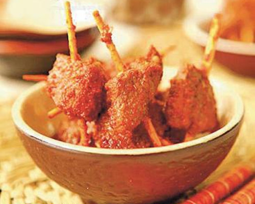 牙簽羊肉(資料圖:美國《僑報》)