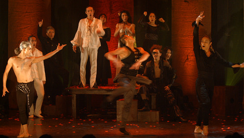 (日本《中文導(dǎo)報》資料圖)