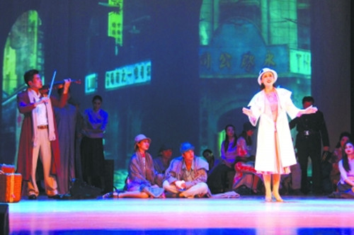 原創(chuàng)音樂劇《國之當(dāng)歌》美國演出現(xiàn)場。(陳怡倩