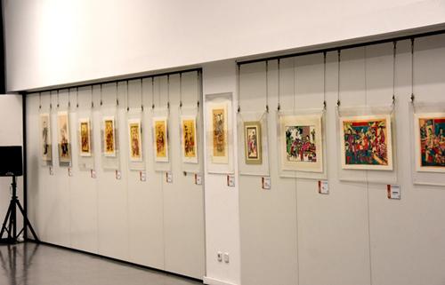 中國(guó)僑網(wǎng)展覽現(xiàn)場(chǎng)。(西班牙《歐華報(bào)》資料圖)