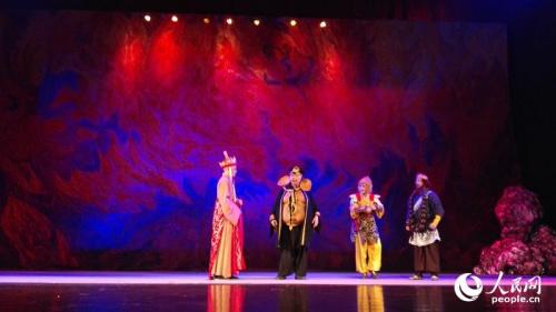 中國僑網神話舞臺劇《西游記Ⅲ》閃亮登臺泰國 記者 楊謳 攝