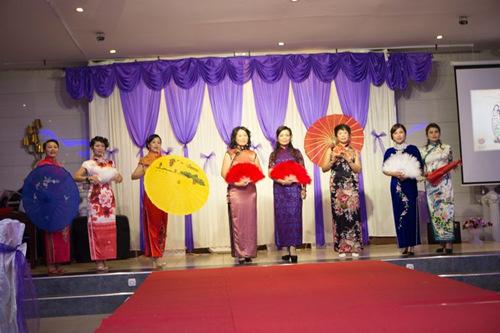 中國僑網(wǎng)旗袍秀