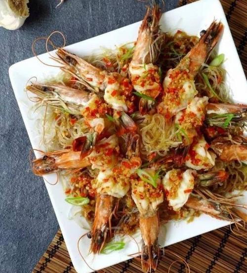中國僑網蒜蓉粉絲蝦。(圖片來源:歐洲華人街網)