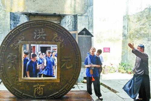 中國僑網(wǎng)(唐俊 通訊員 劉路文 攝影報道)