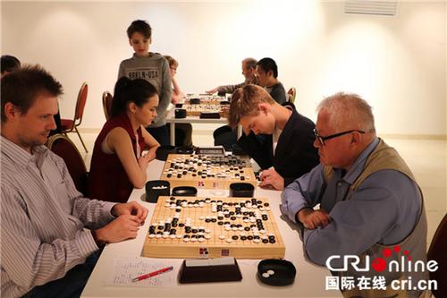 中國(guó)僑網(wǎng)比賽中的俄羅斯選手。