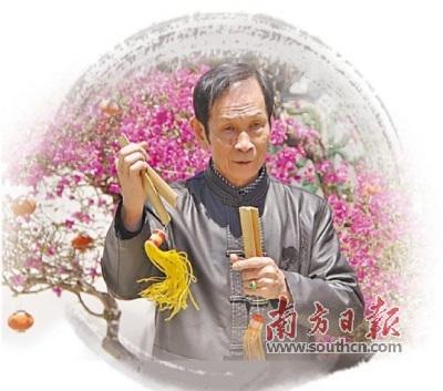 中國僑網(wǎng)省級非物質(zhì)文化遺產(chǎn)代表項目梅江區(qū)五句板傳承人陳昭典。梅江區(qū)非保中心供圖